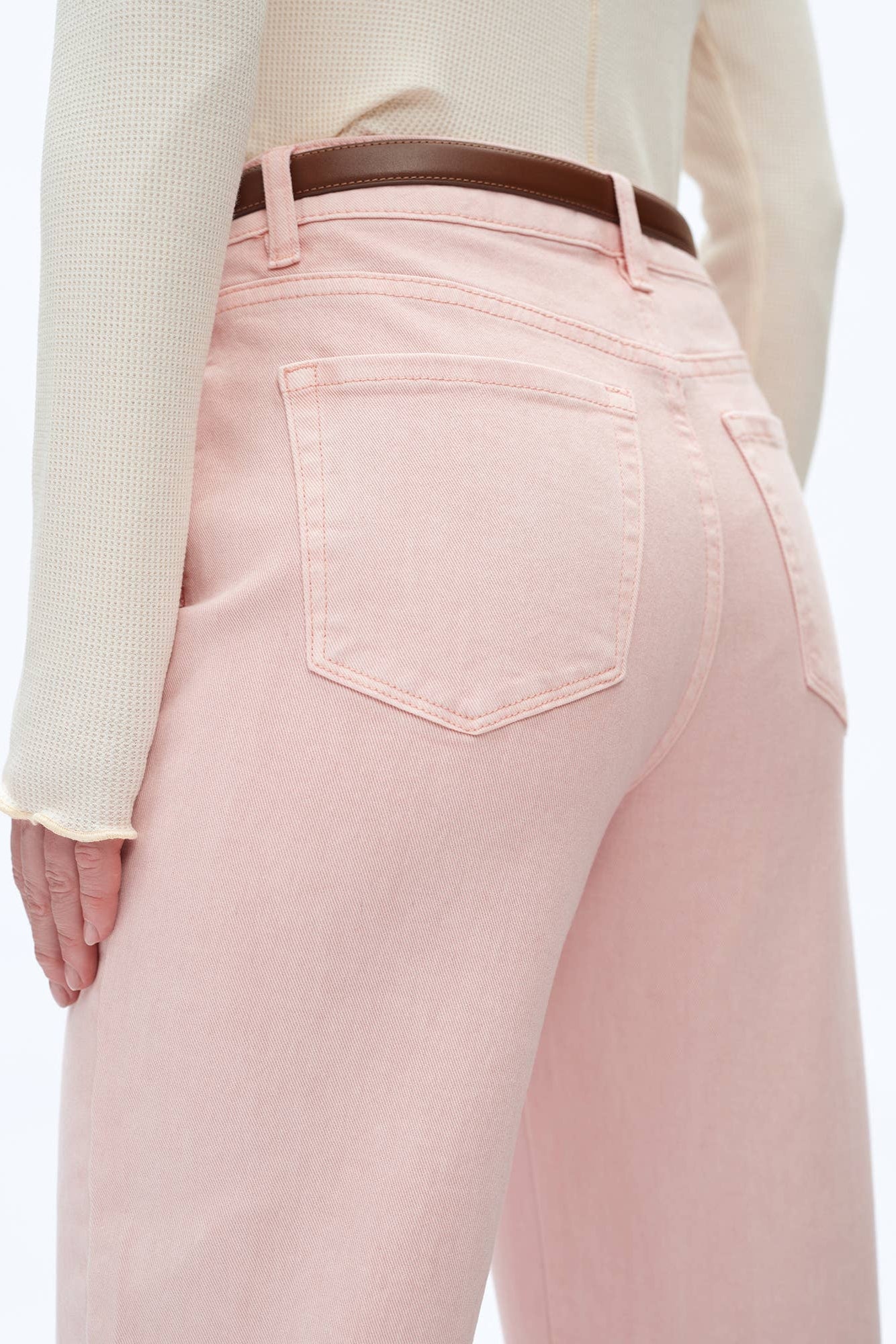 Mid Rise Pink Barrel Jeans Born To Glam