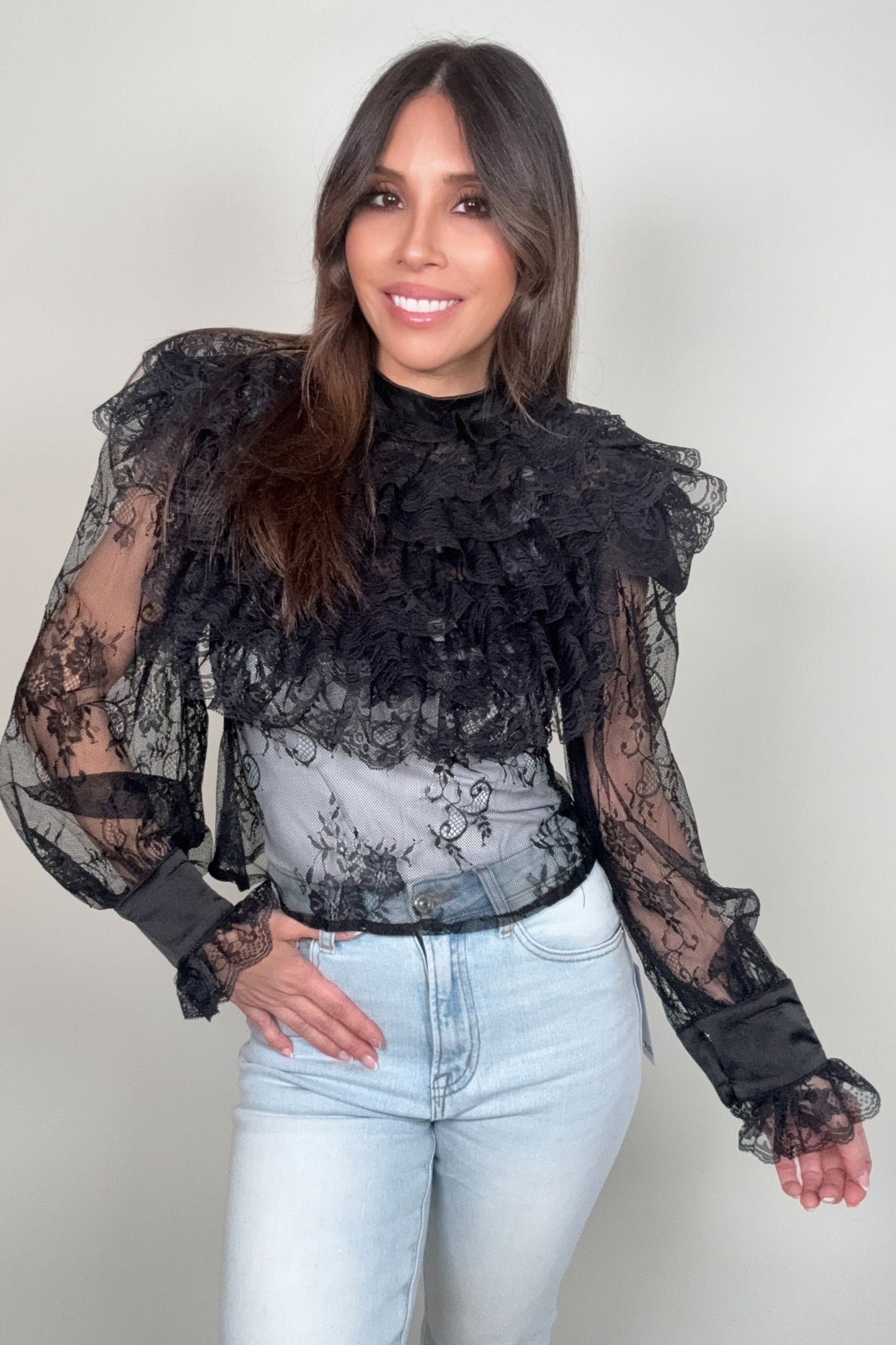 black lace top Born To Glam