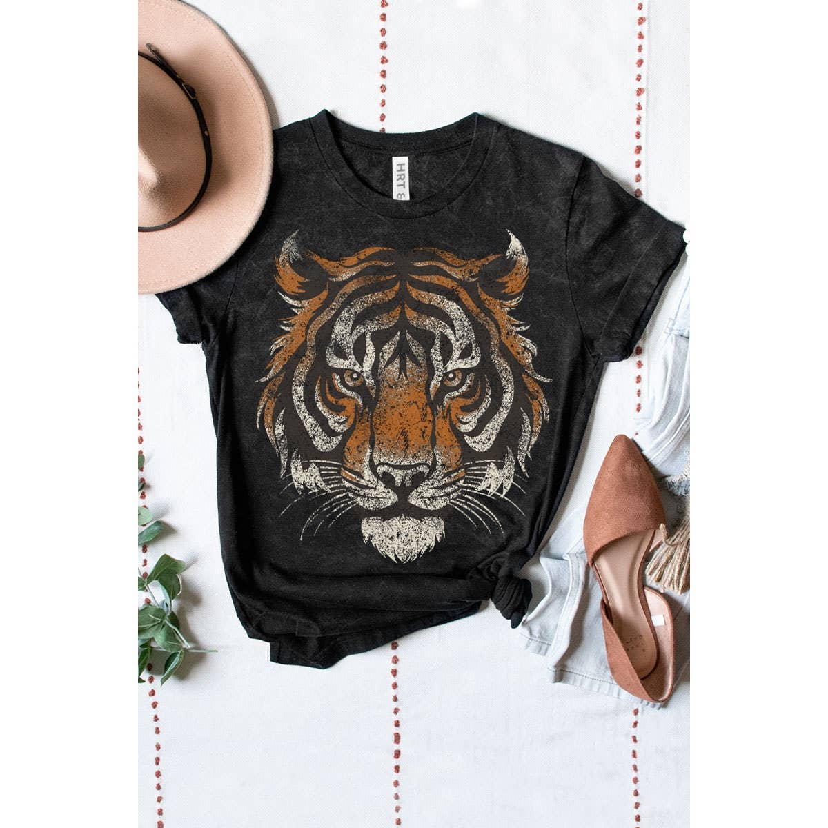 Tiger Big Face Mineral Graphic Tee - Born To Glam Born To Glam