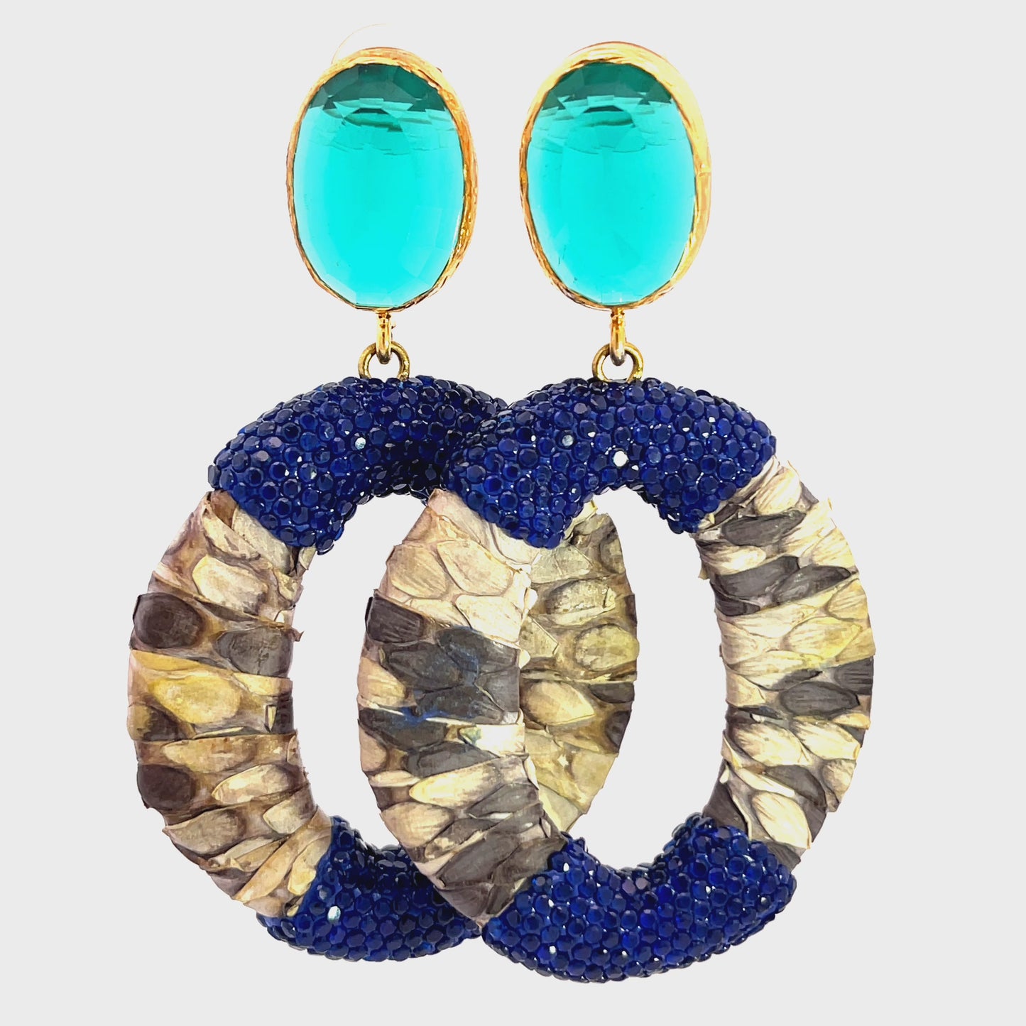 Load and play video in Gallery viewer, Untitled Product 87__2024-03-16-11-05-41.mp4
 Born To Glam