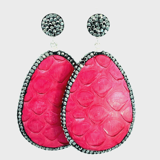 Load and play video in Gallery viewer, Leather 925 Sterling Silver Teardrop Earrings
 Born To Glam